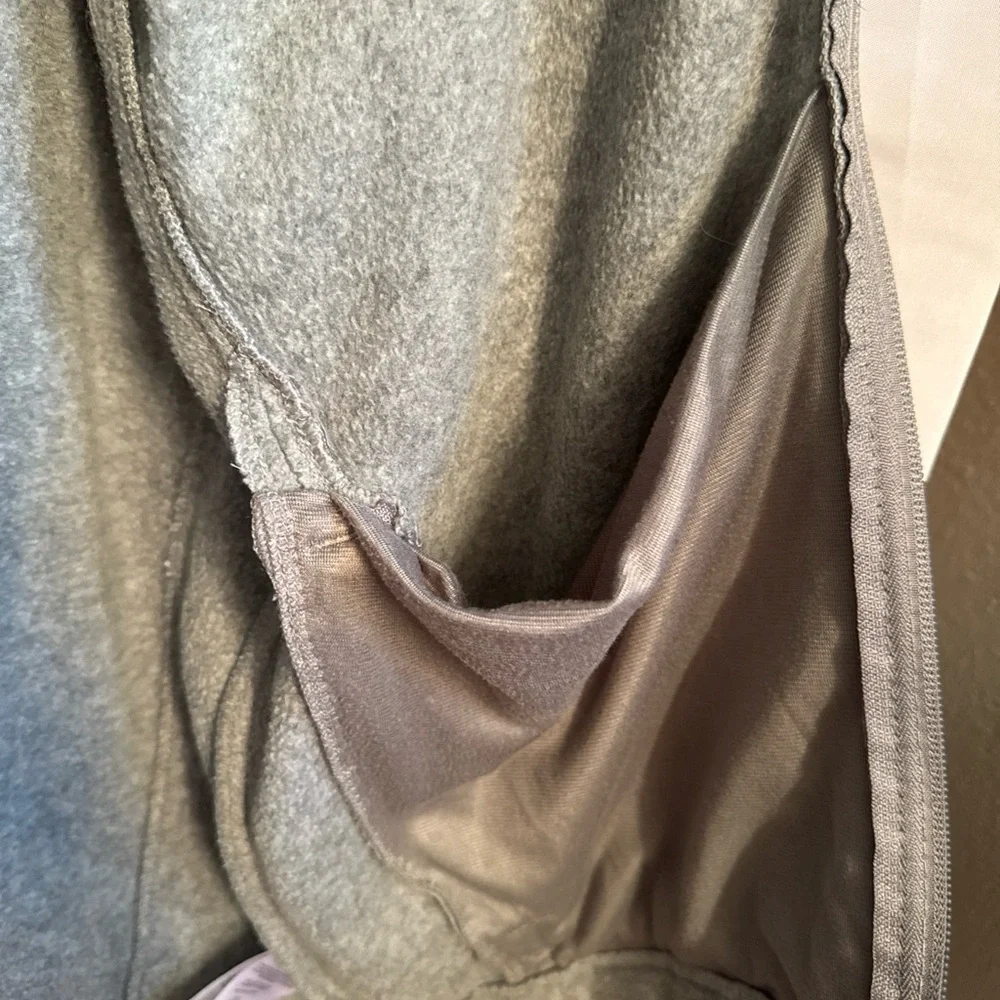Columbia Gray Full Zip Women’s Fleece Jacket - Picture 7 of 8